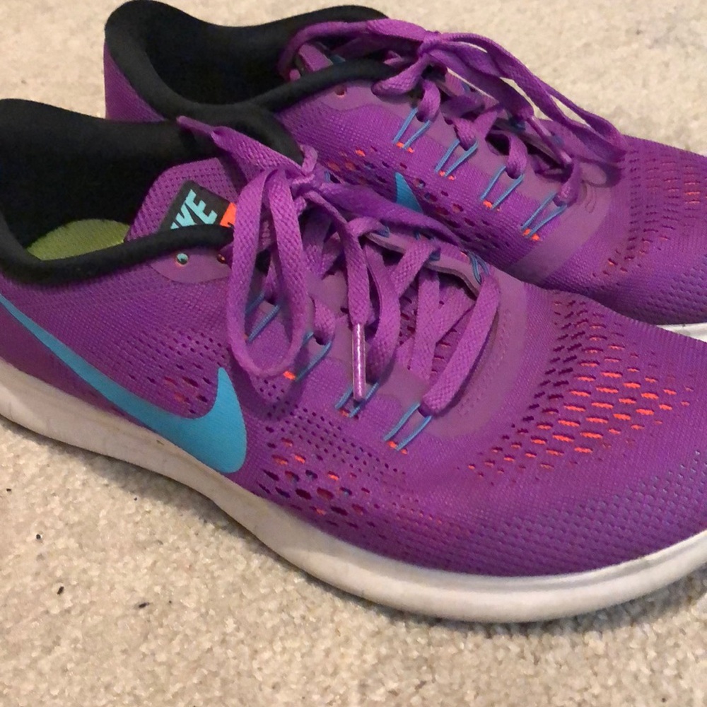 Purple nikes